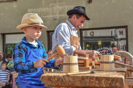 45. RIBNIŠKI SEMENJ 9